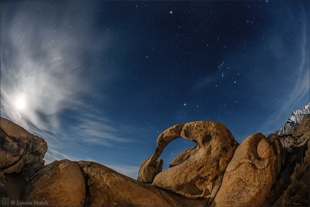 APOD: 2014 February 28 – Mobius Arch Moonrise