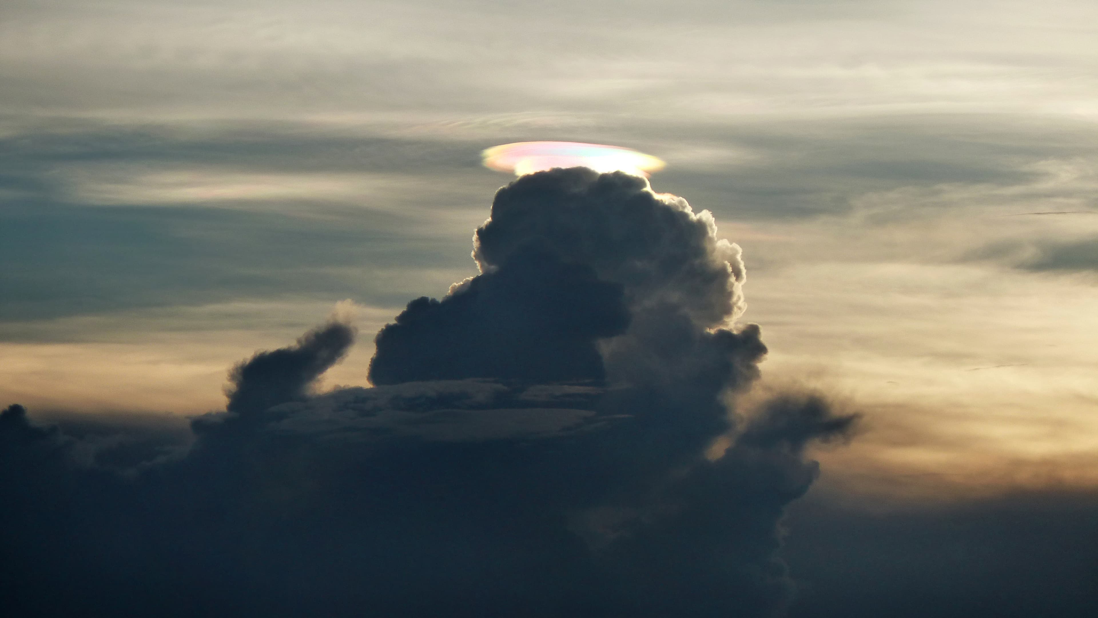 APOD: 2014 February 19 – A Rainbow Pileus Cloud over Zimbabwe