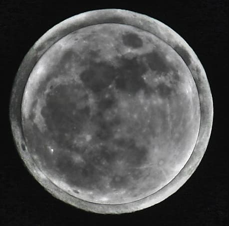 APOD: 2014 January 21 – Micro Moon over Super Moon