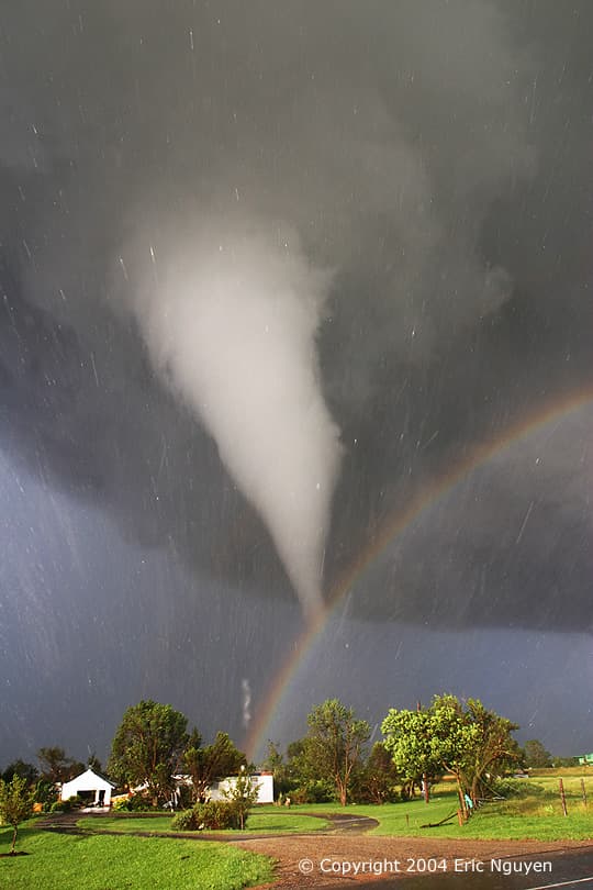 APOD: 2014 November 23 – Tornado and Rainbow Over Kansas