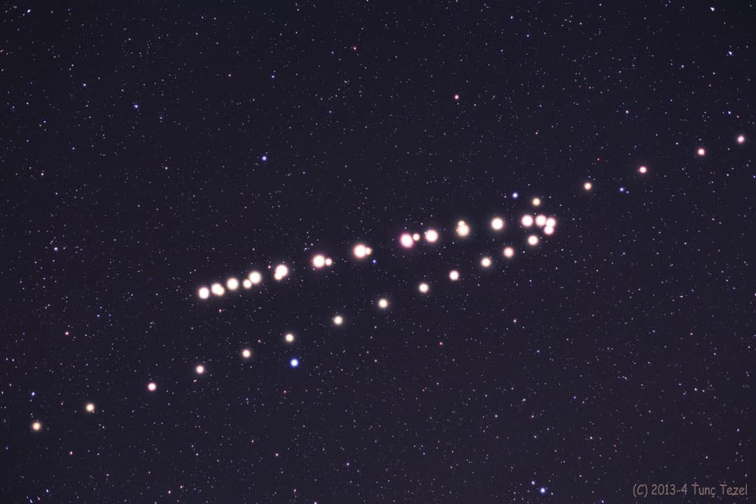 APOD: 2014 October 28 – Retrograde Mars