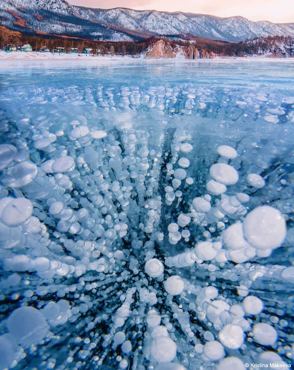 APOD: 2024 December 29 – Methane Bubbles Frozen in Lake Baikal