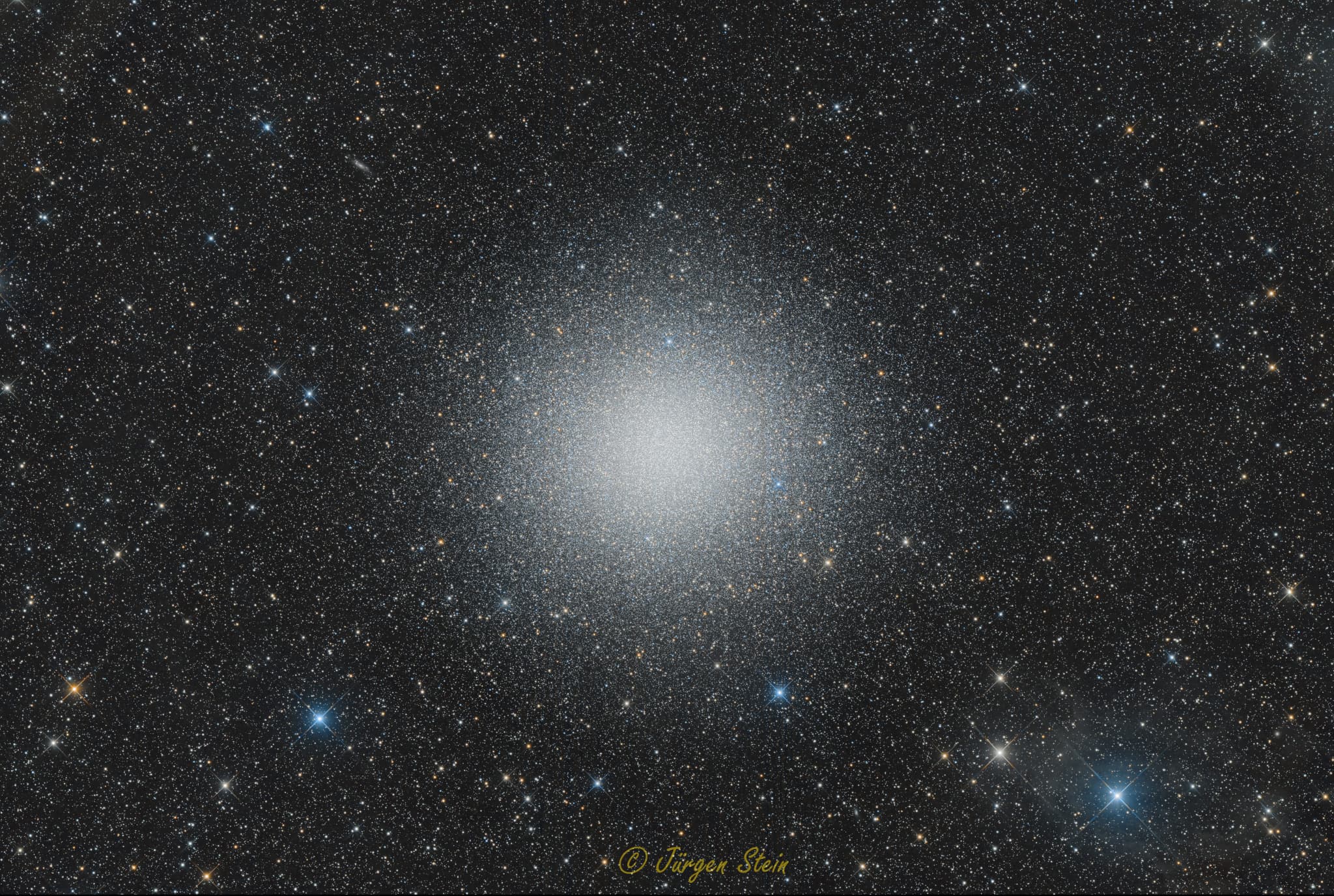 APOD: 2024 July 11 – Globular Cluster Omega Centauri