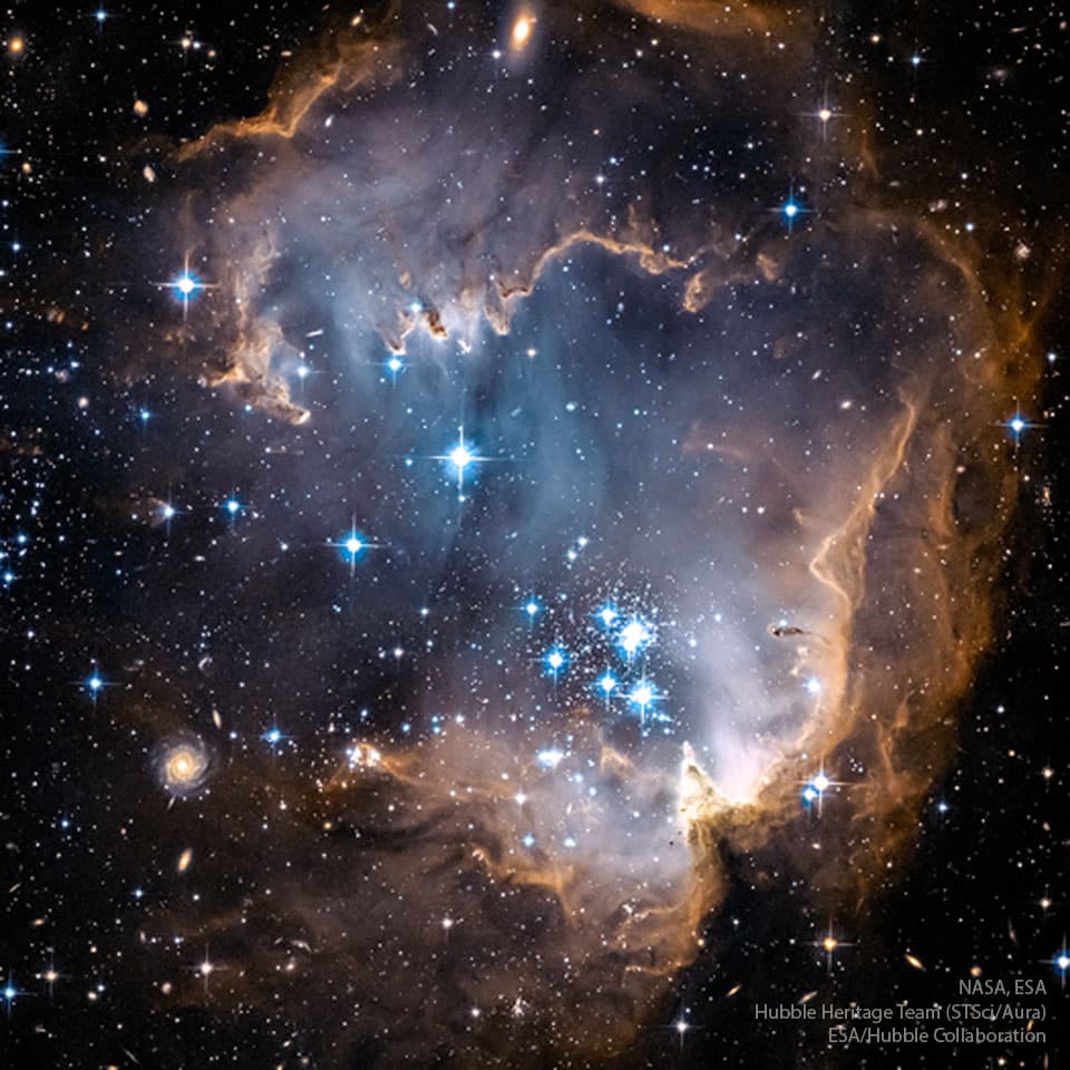 APOD: 2024 July 2 – NGC 602: Oyster Star Cluster