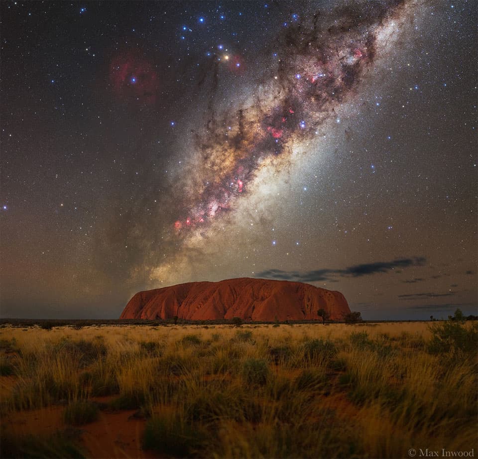 APOD: 2024 July 29 – Milky Way over Uluru