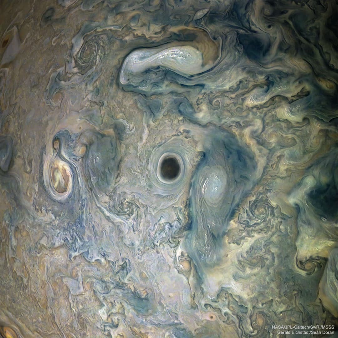 APOD: 2024 November 3 – Jupiter Abyss