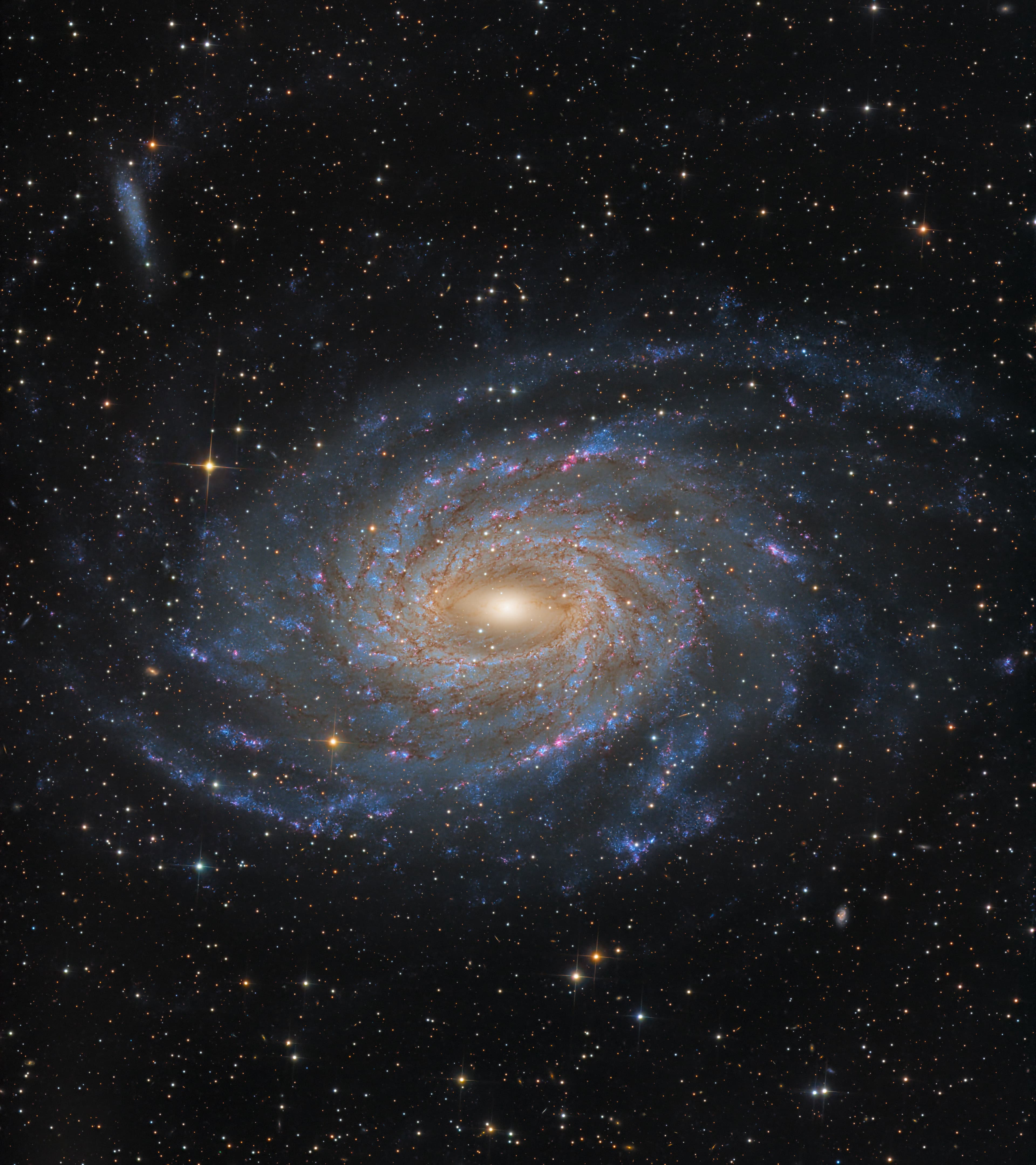 APOD: 2024 November 1 – Spiral Galaxy NGC 6744