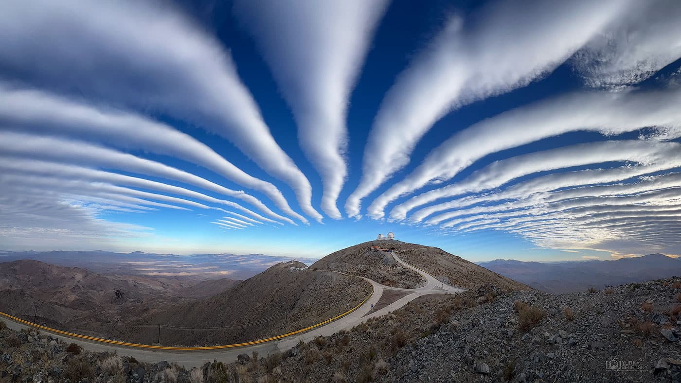 APOD: 2024 November 19 – Undulatus Clouds over Las Campanas Observatory
