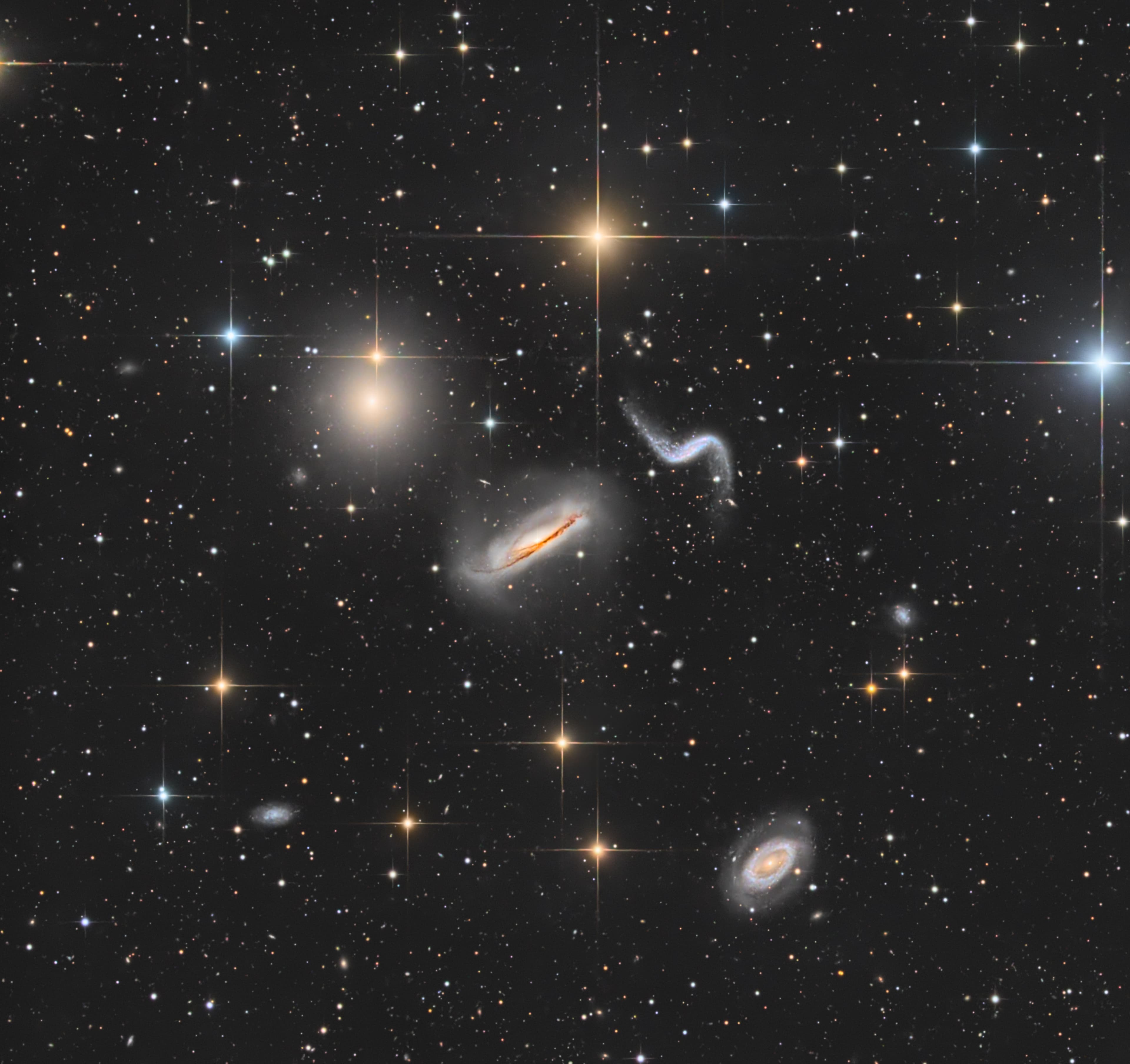 APOD: 2025 April 4 – Hickson 44 in Leo