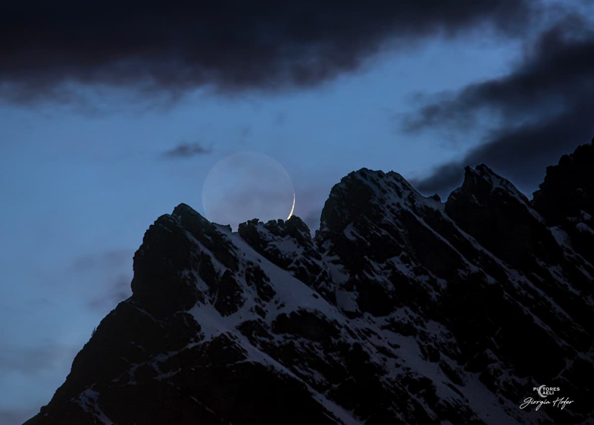 APOD: 2025 April 3 – The Da Vinci Glow