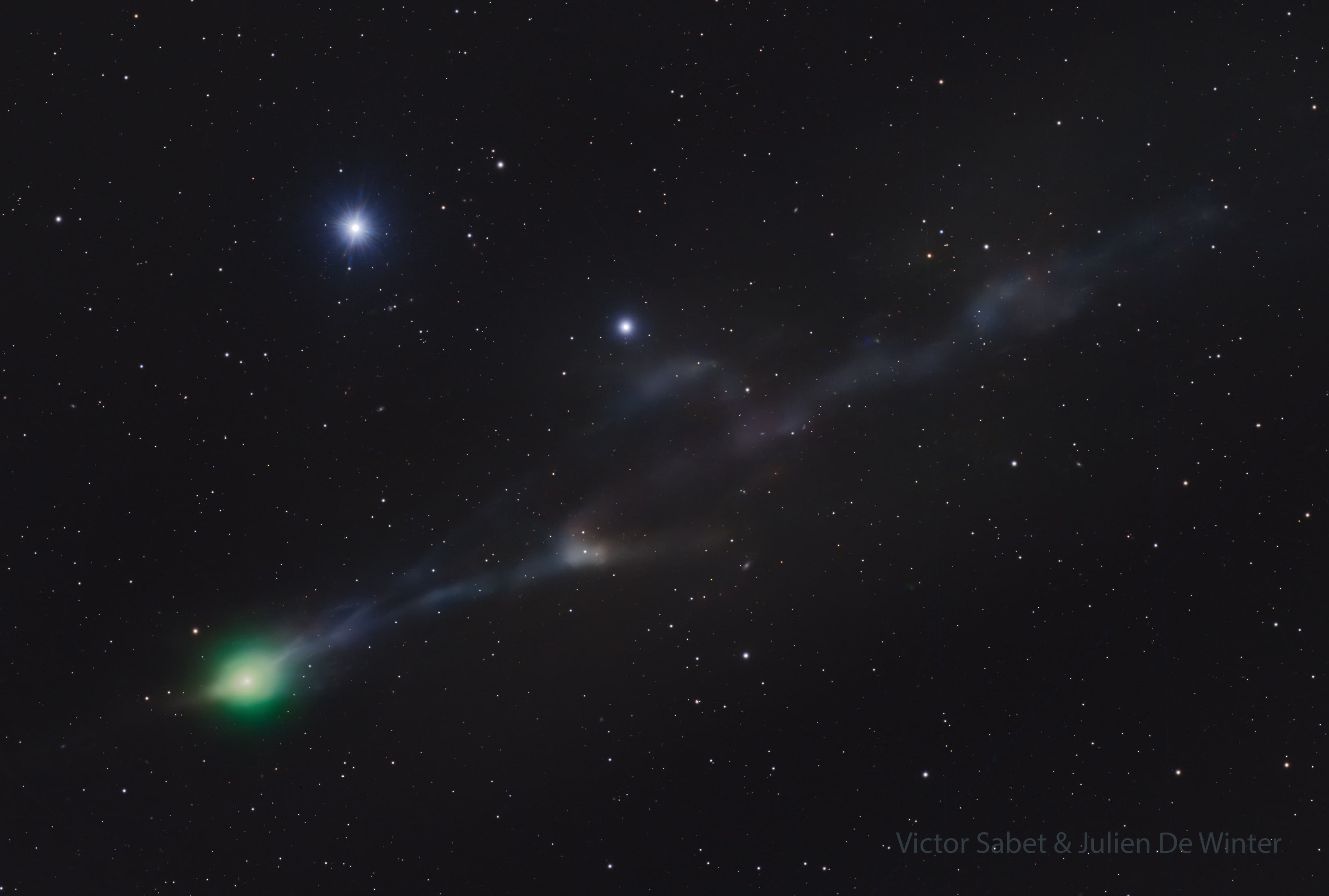 APOD: 2025 December 1 – 3I ATLAS: Tails of an Interstellar Comet