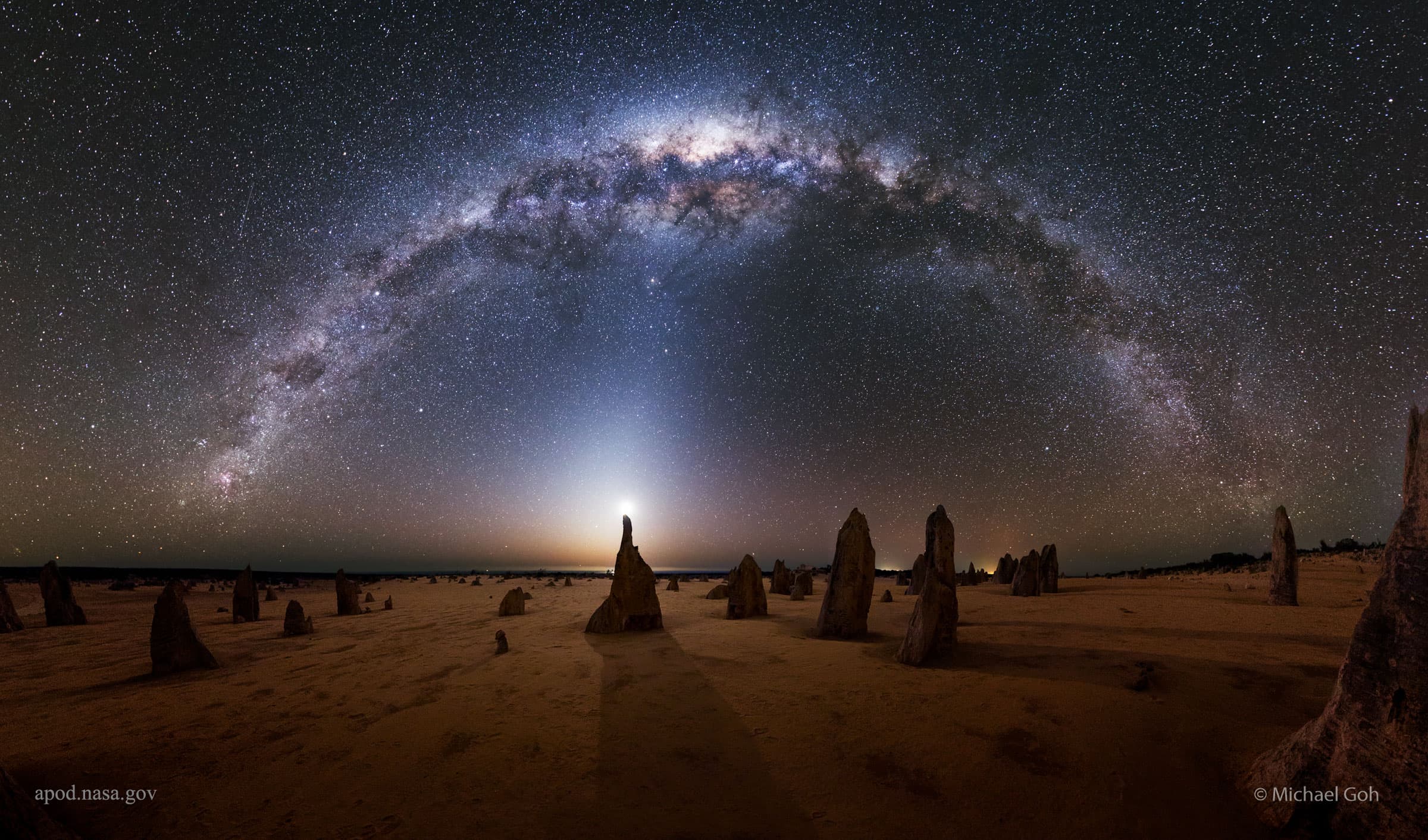 APOD: 2025 February 9 – Milky Way over the Australian Pinnacles