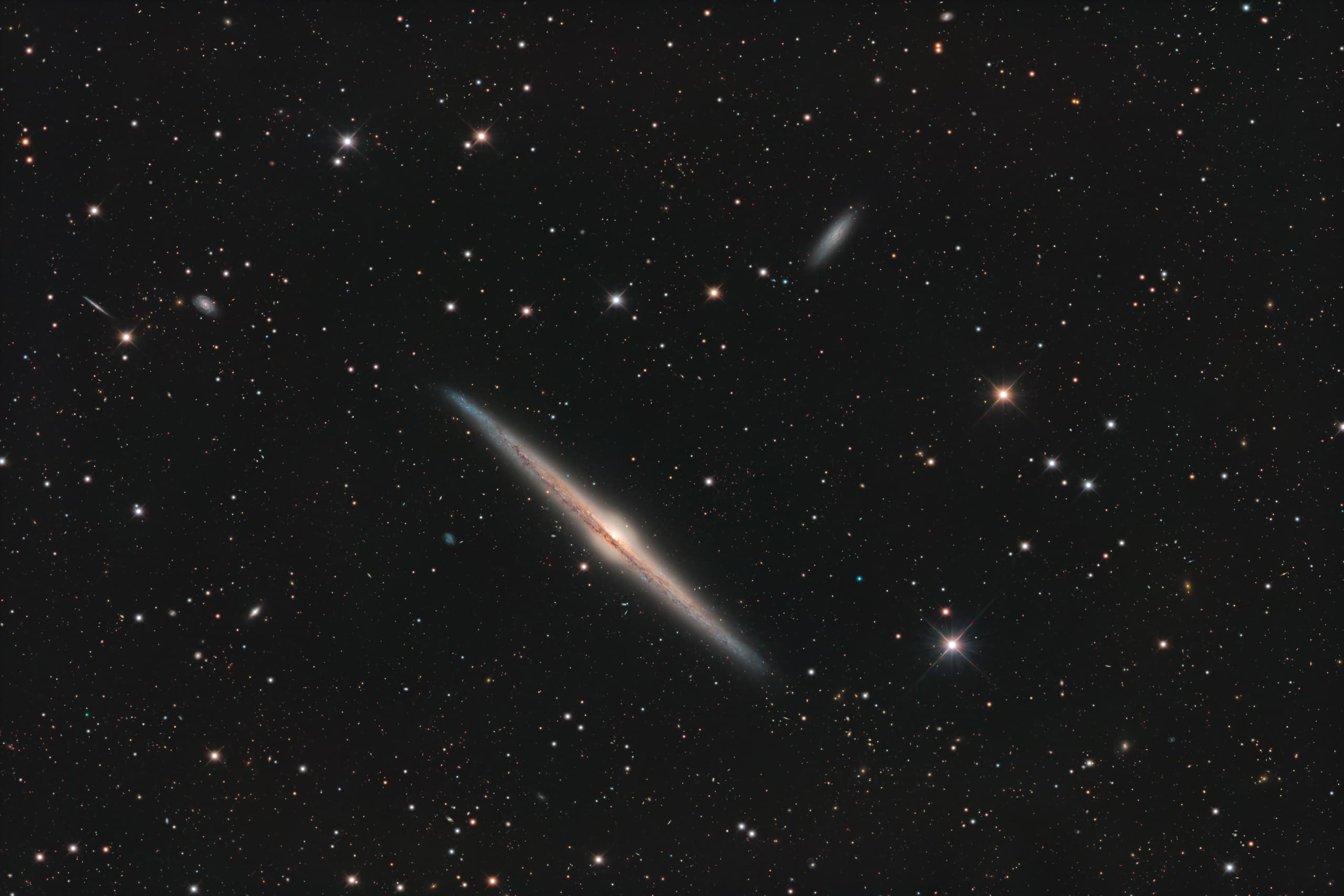 APOD: 2025 September 4 – NGC 4565: Galaxy on Edge