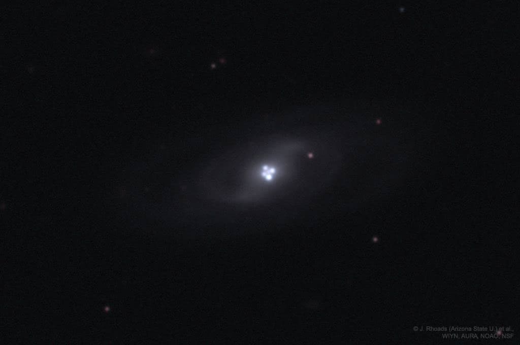APOD: 2026 January 4 – The Einstein Cross Gravitational Lens