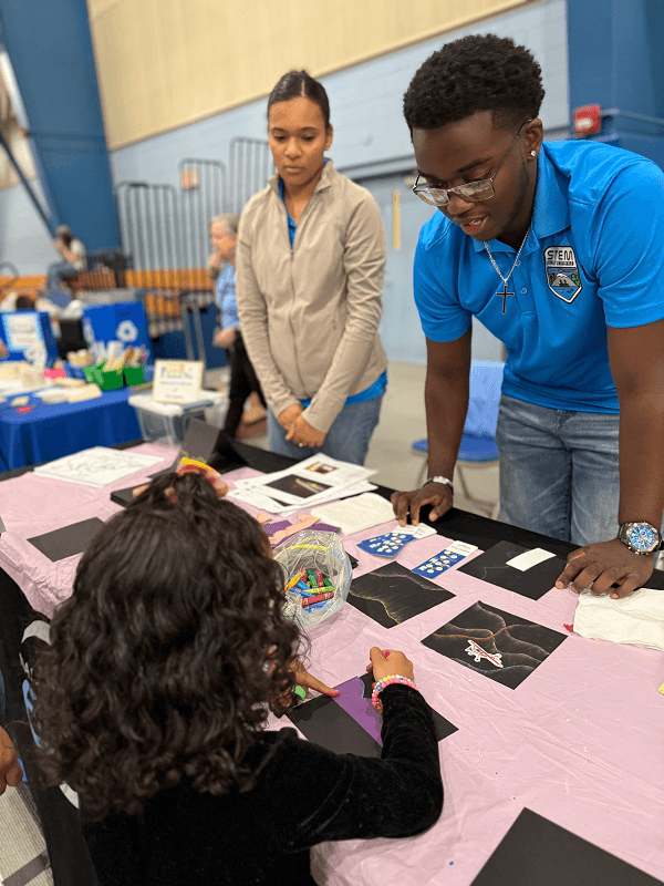 NASA eClips STEM Student Ambassadors Light Up CNU’s 2025 STEM Community Day