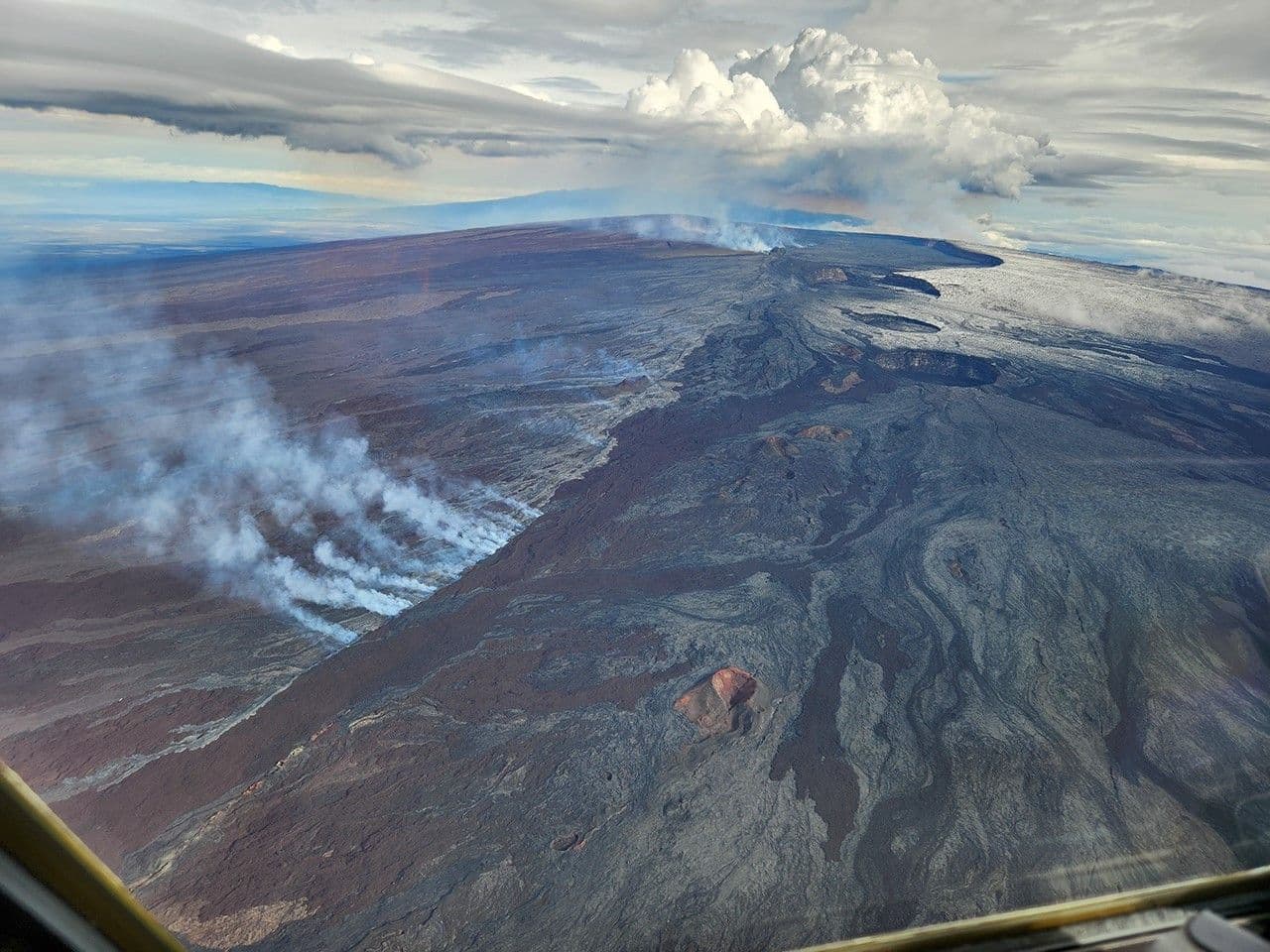 How Do We Know Mauna Loa Carbon Dioxide Measurements Don’t Include Volcanic Gases?