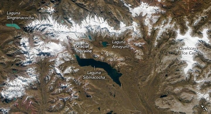 Peru’s Tropical Glaciers and Rainbow Mountains