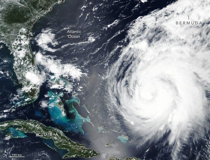 Ernesto Barrels Toward Bermuda