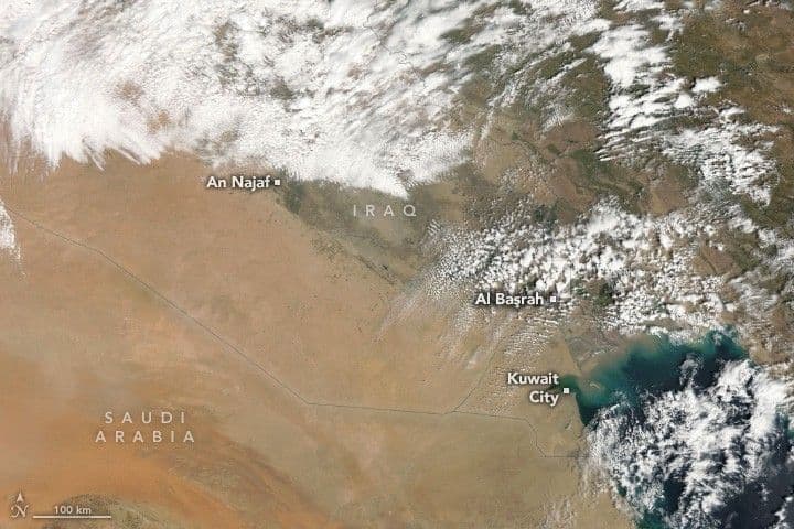 Dust Storm Sweeps Through Iraq