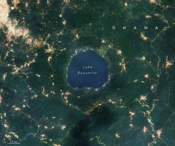An Explosive Beginning for Lake Bosumtwi