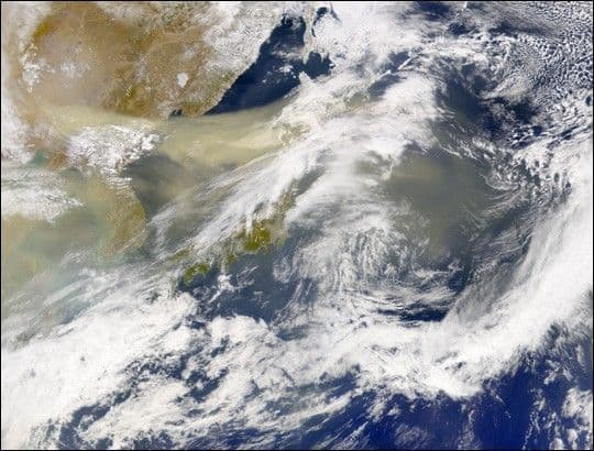 Spring Dust Storm Smothers Beijing
