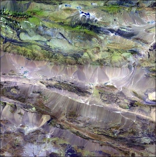 Edrengiyn Nuruu, Mongolia