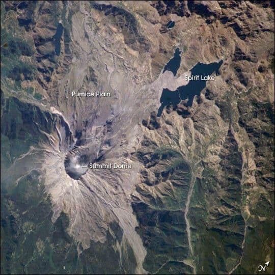 Steam Plume, Mount St. Helens
