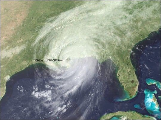 Hurricane Katrina Arrives