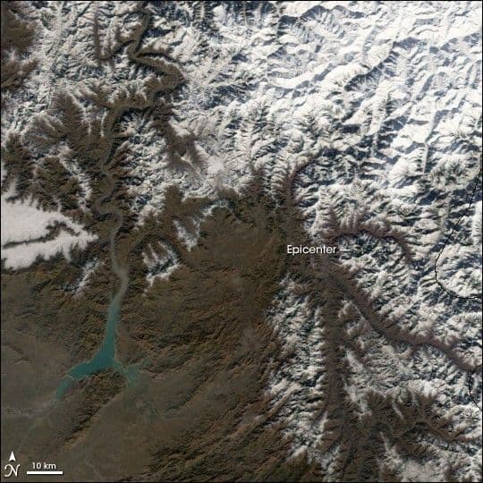 Heavy Snow Blankets Pakistan Earthquake Region