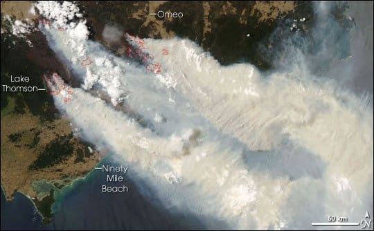Victorian Bushfires Rage into the New Year
