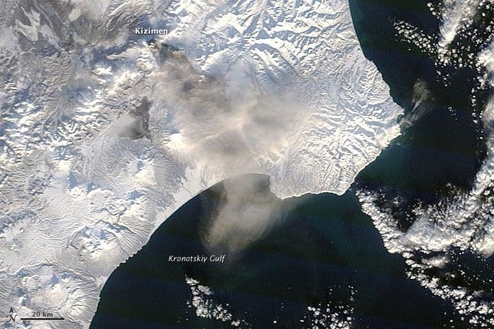 Kizimen Spews Fresh Ash Clouds