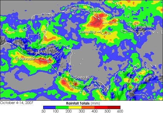 Heavy Rain Floods Central America