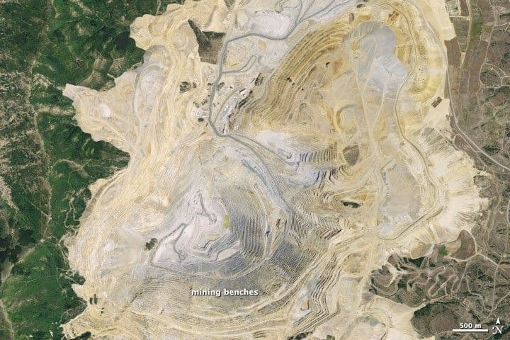 Sizing up the Landslide at Bingham Canyon Mine