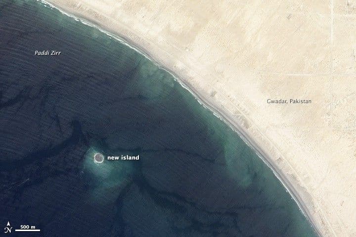 Earthquake Births New Island off Pakistan