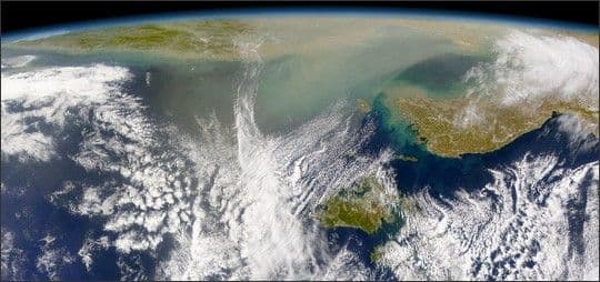 Massive Dust Plume Emanates from China