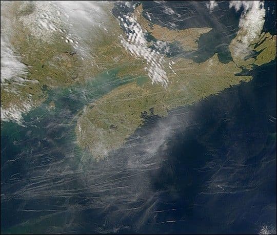 Vapor Trails over Canada