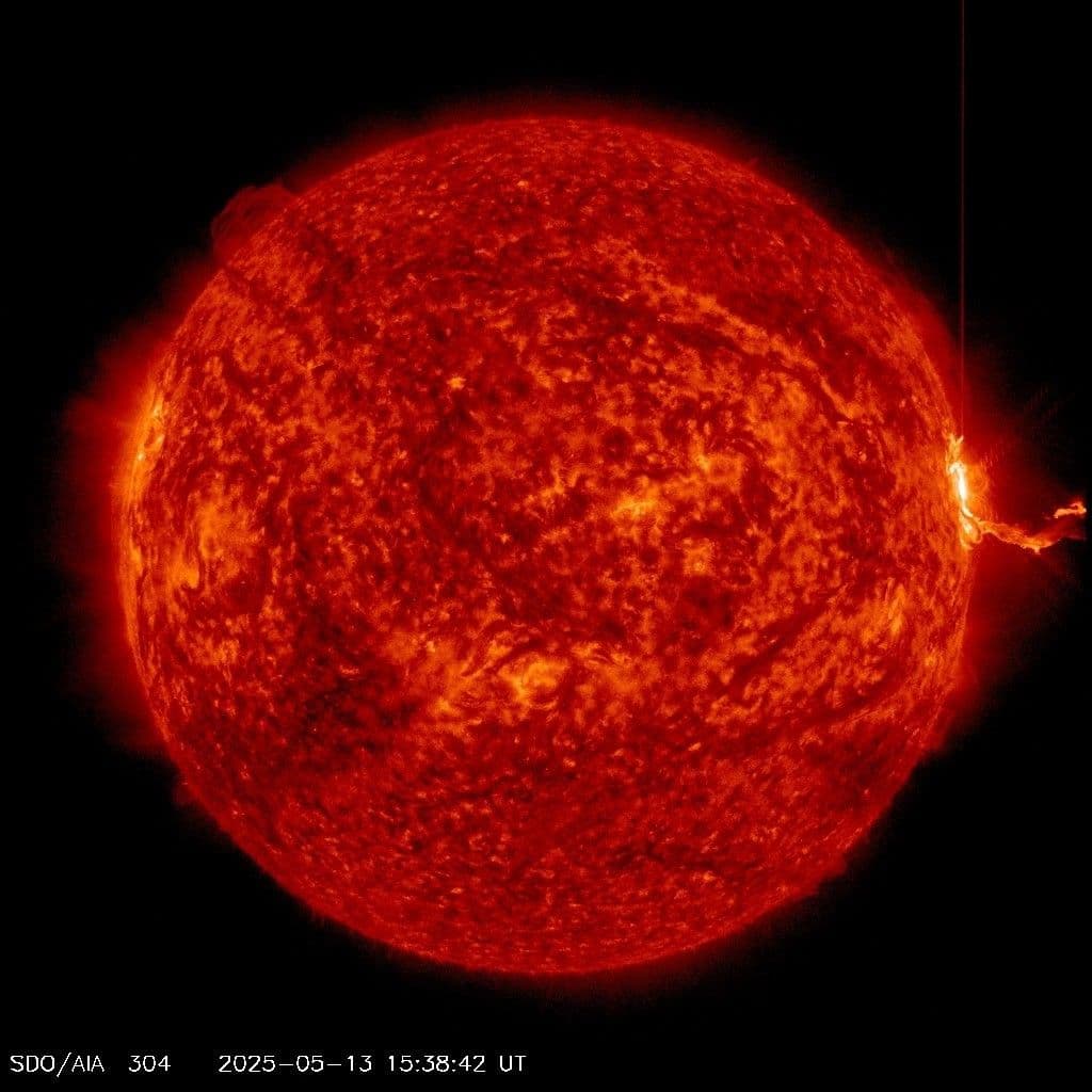 Sun Releases Strong Solar Flare