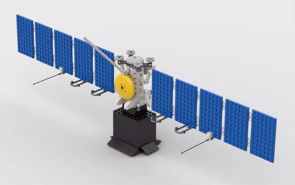 Behind the Scenes of Europa Clipper’s Model for Kids