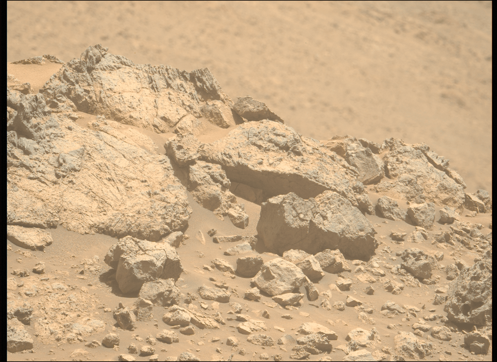 Visiting Mars on the Way to the Outer Solar System