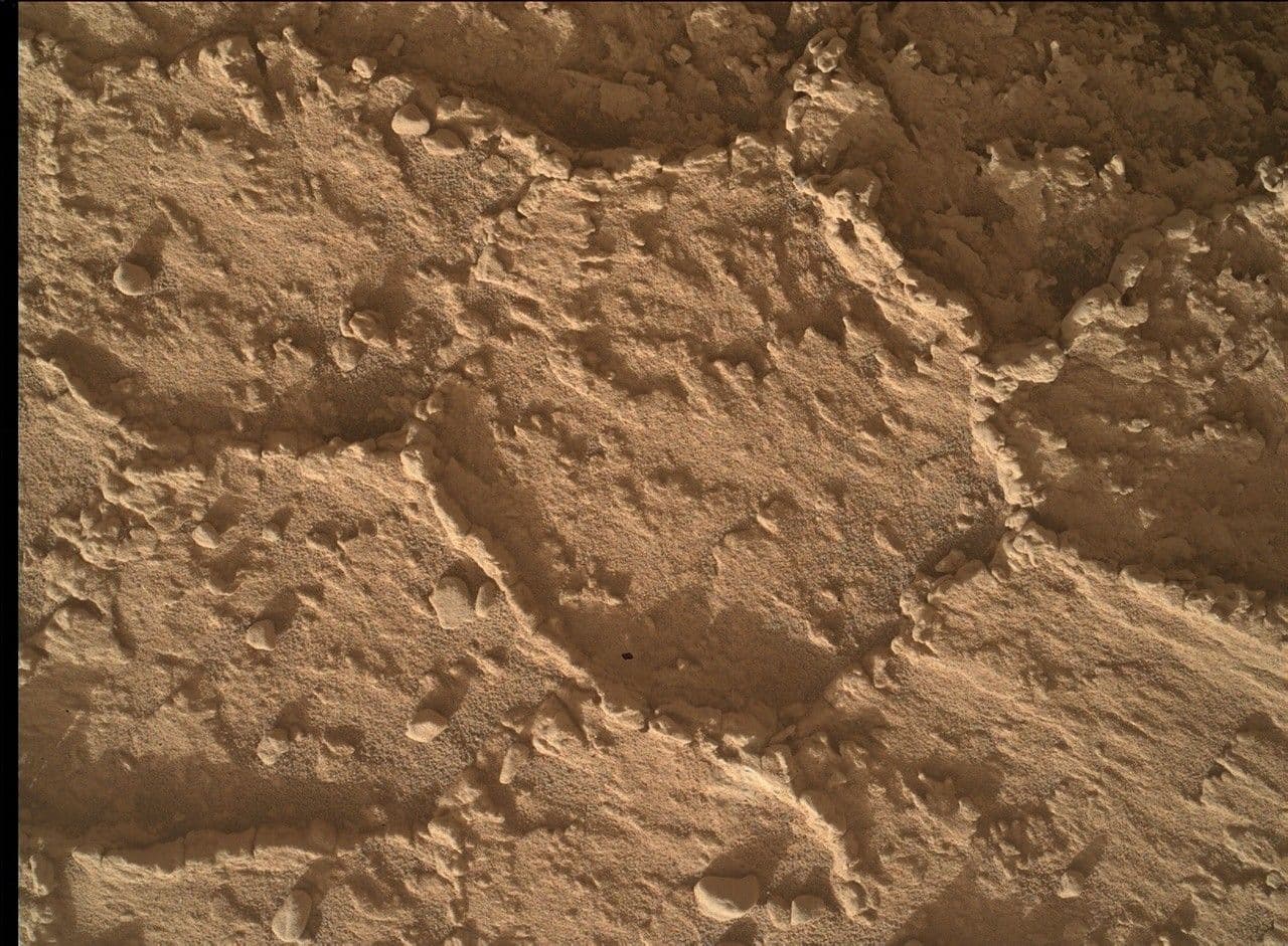 Curiosity Blog, Sols 4743-4749: Polygons in the Hollow
