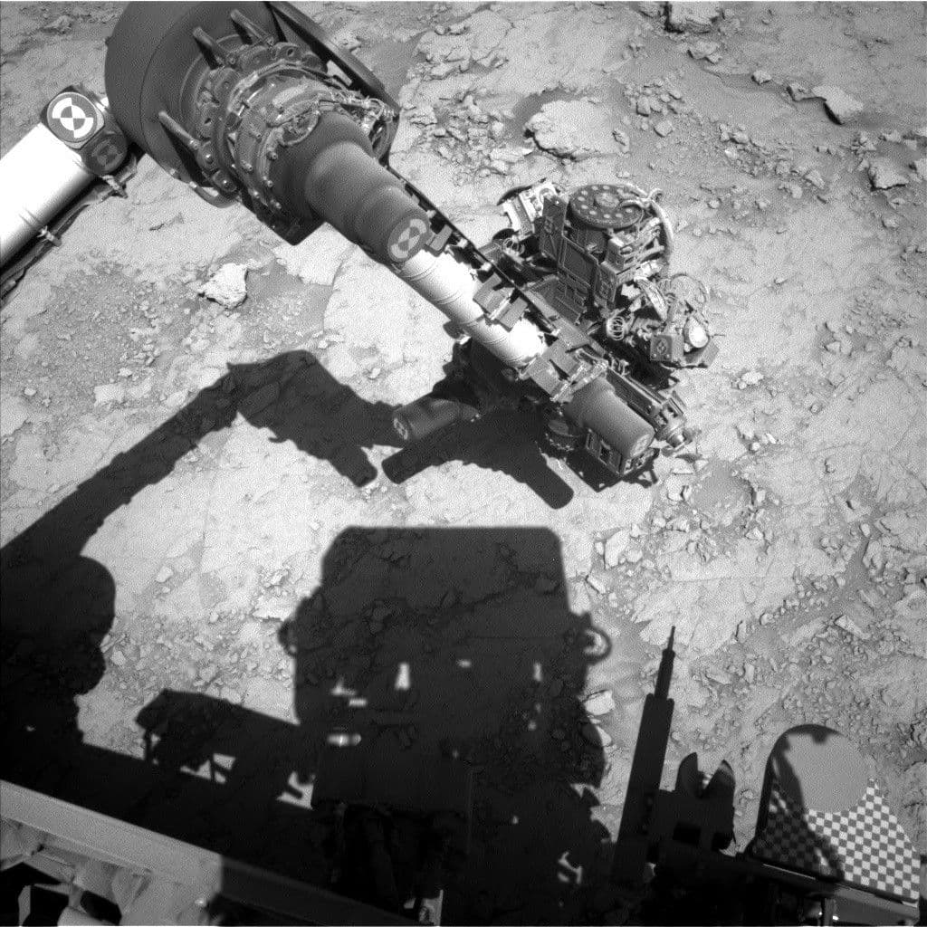 Curiosity Blog, Sols 4563-4565: Doing What We Do Best