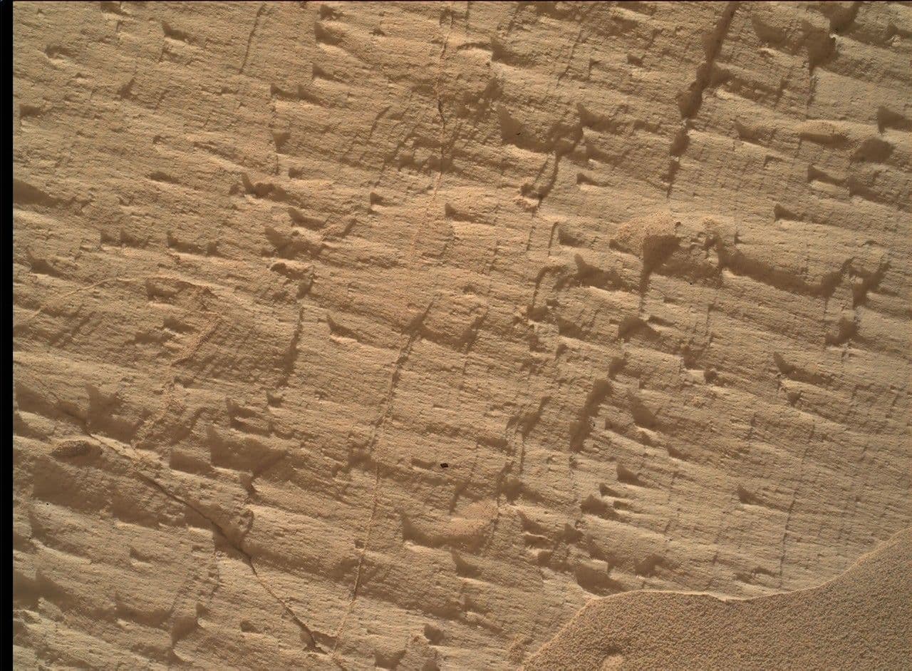 Curiosity Blog, Sols 4968-4974: Rock Climbing Towards the Discontinuity