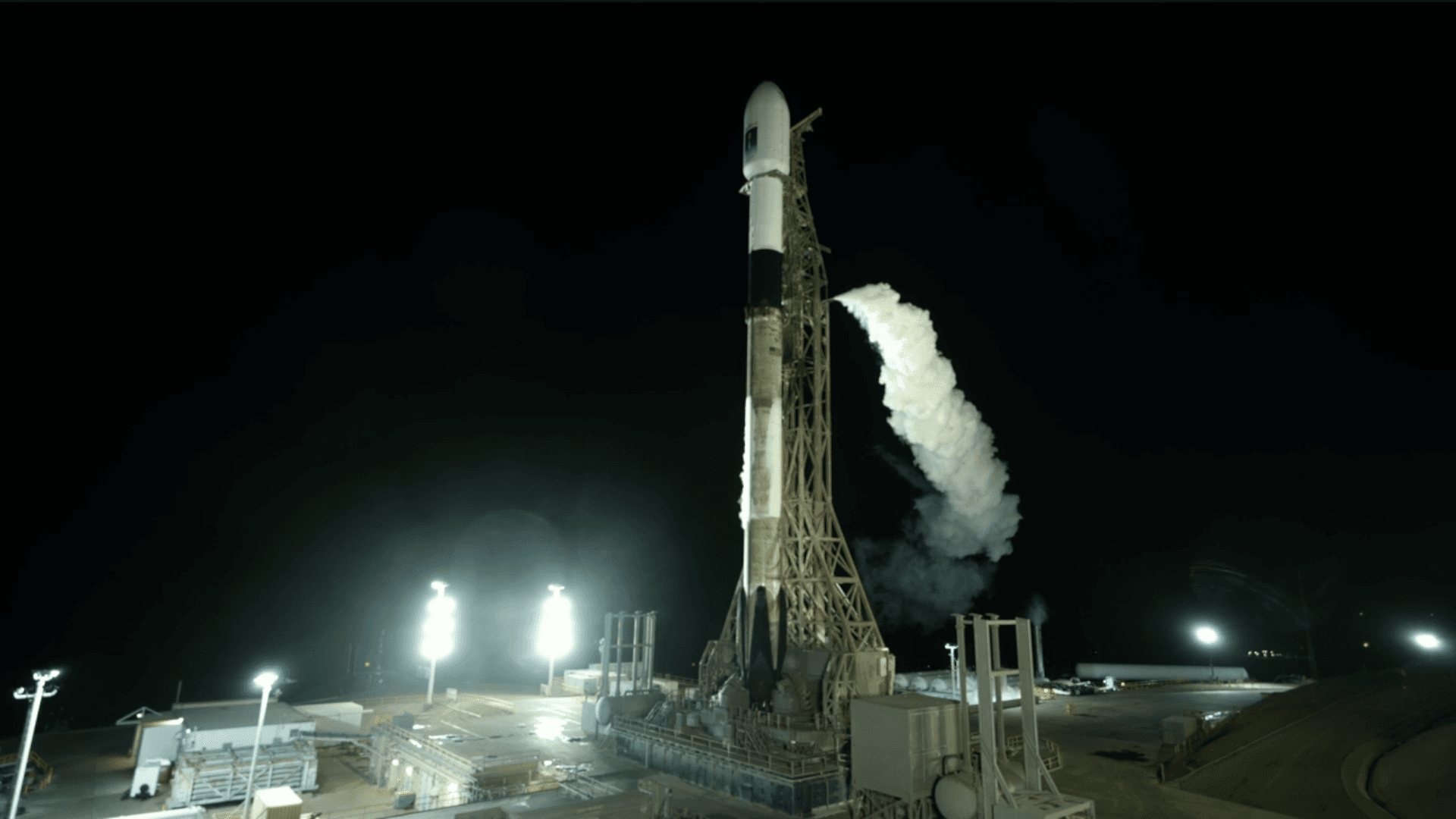 Second Stage Fueling Underway for Sentinel-6B Launch