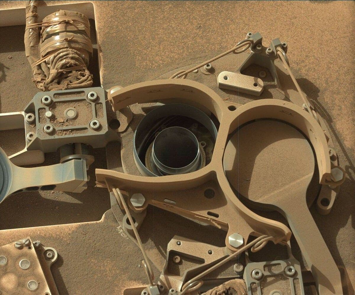 Sol 3762: SAM Wants More Sample