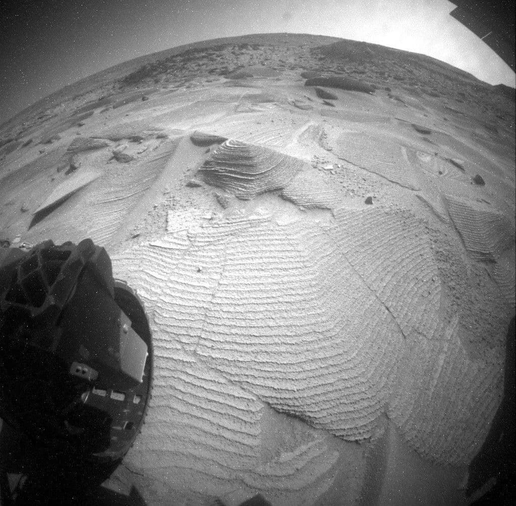 Sols 3766-3768: Taking Turns With Tapo Caparo