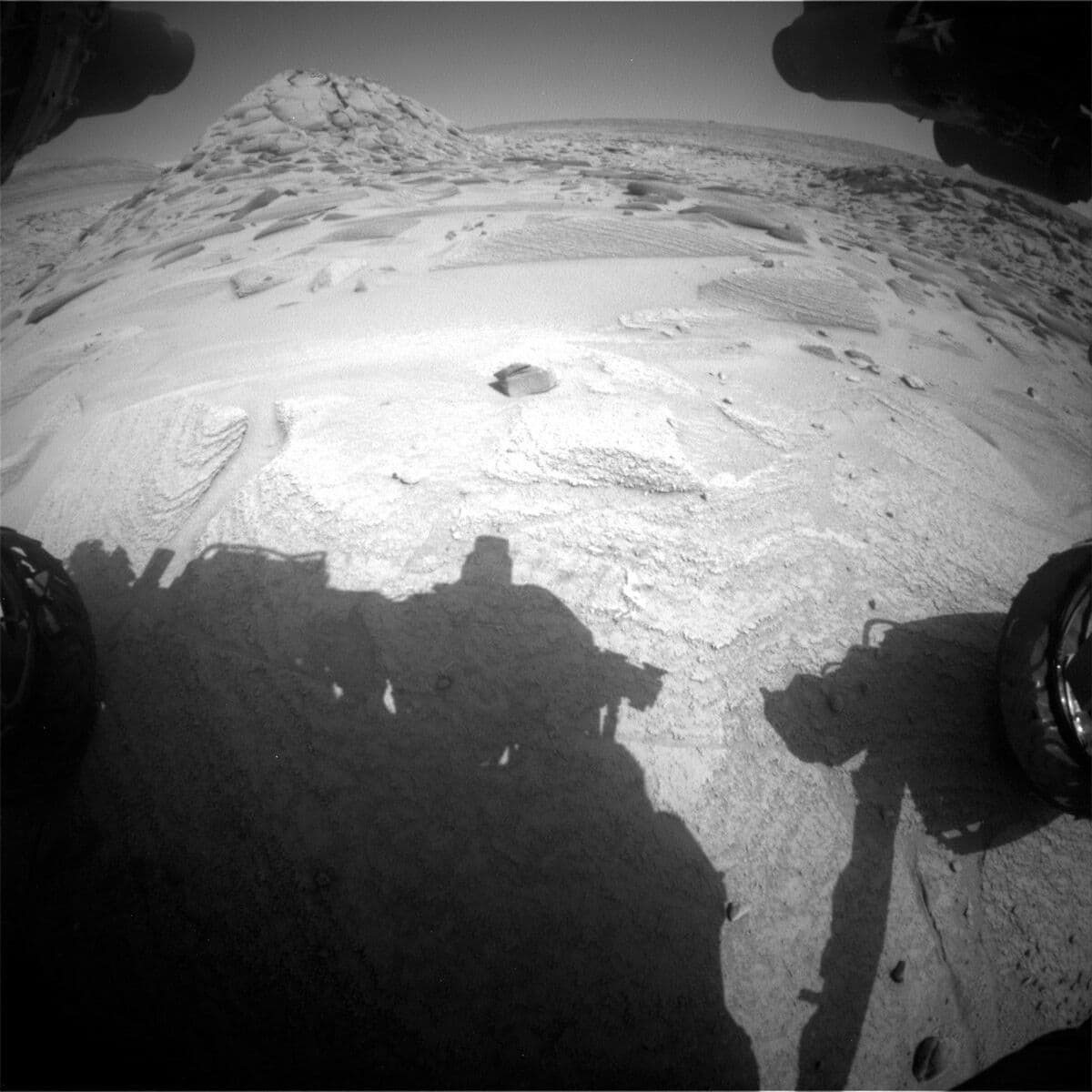 Sols 3776-3777: Spring Past the Marker Band