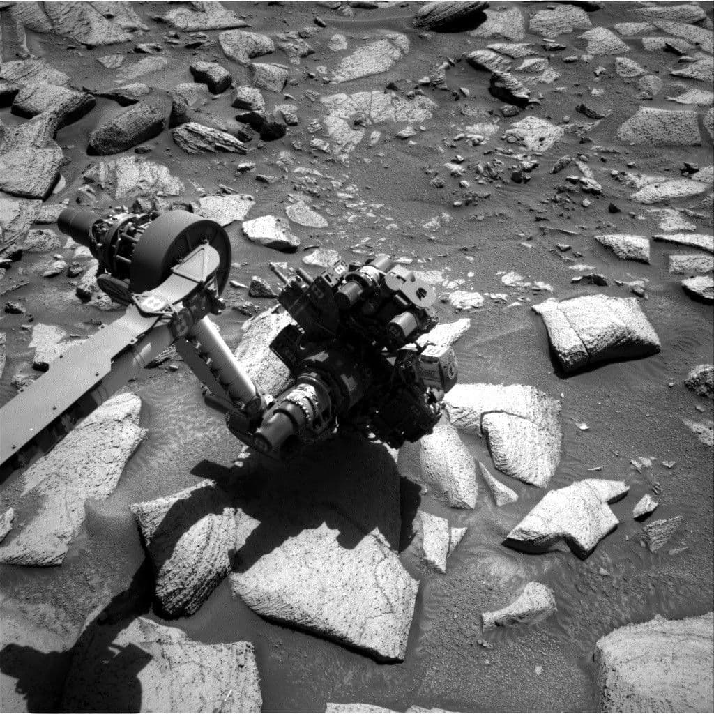 Sols 3889-3891: It’s Still Rock and Roll to Us!