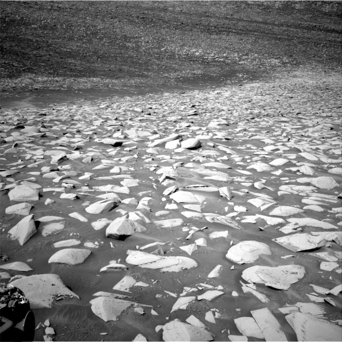 Sols 3946-3947: Onwards to Bishop