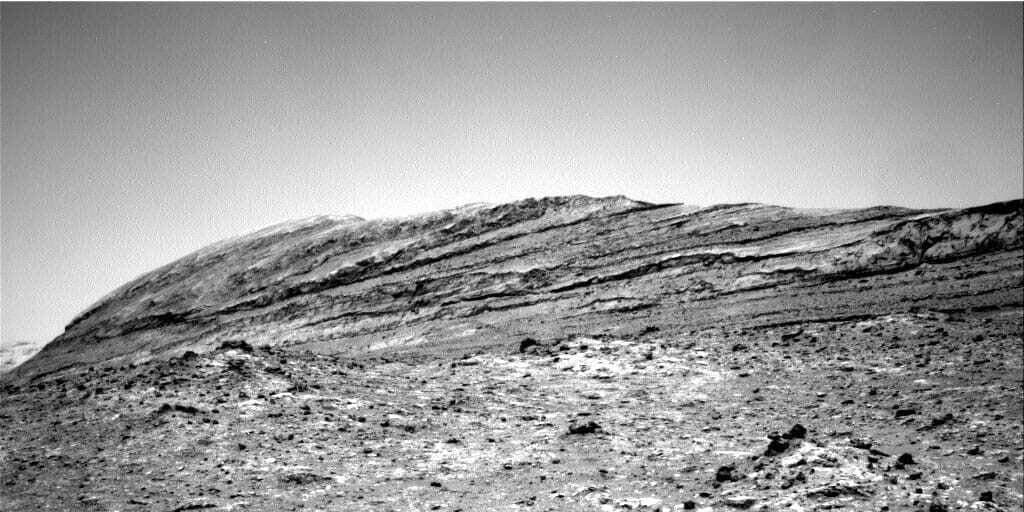 Sols 4093-4094: A Feast of Images!