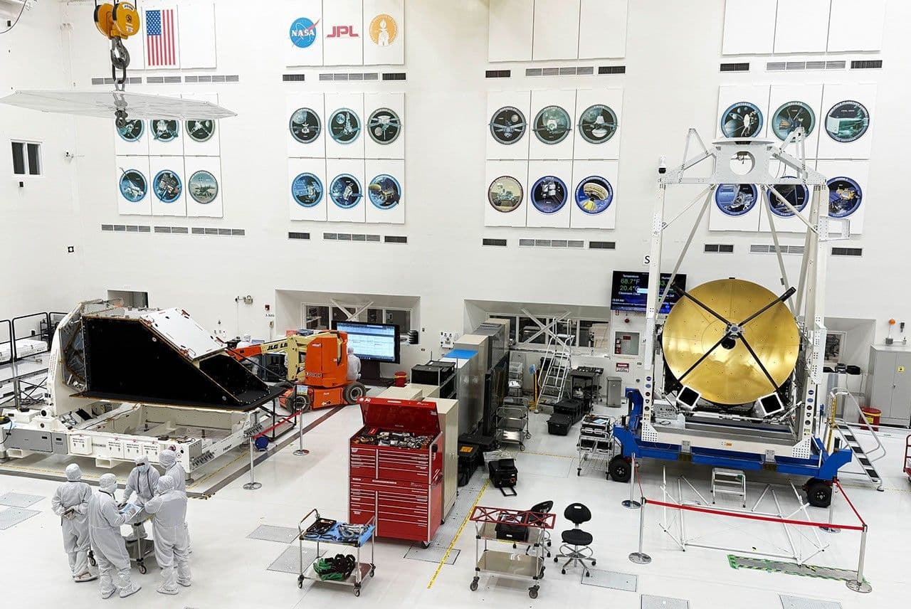 NASA’s NEO Surveyor and ASTHROS Share Clean Room